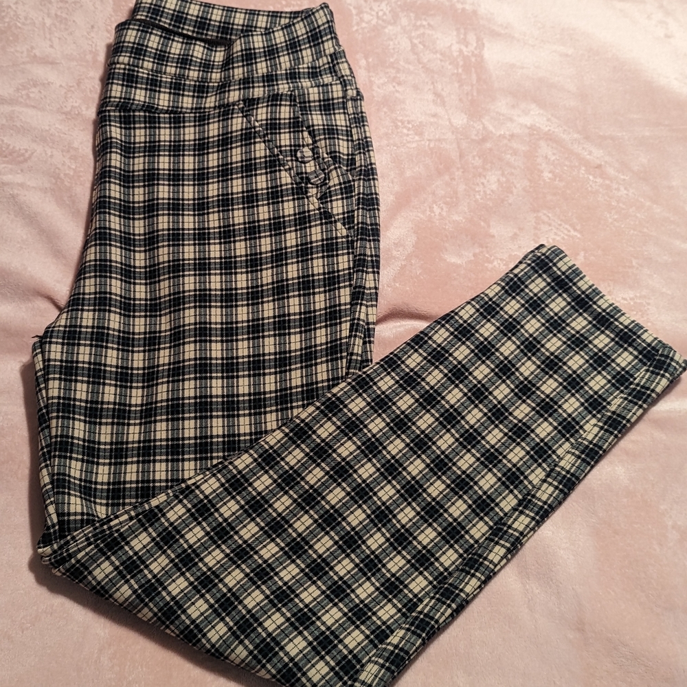 Dress Slacks - Picture 2 of 4
